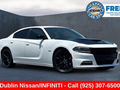 Used 2018 Dodge Charger R/T w/ Blacktop Package