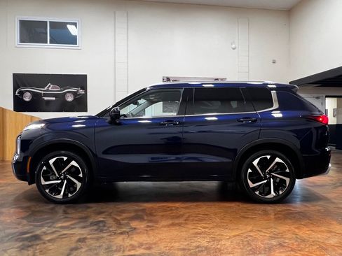 Used 2022 Mitsubishi Outlander SEL FWD image 6