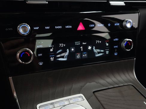 New 2026 Genesis G80 2.5T Advanced image 26