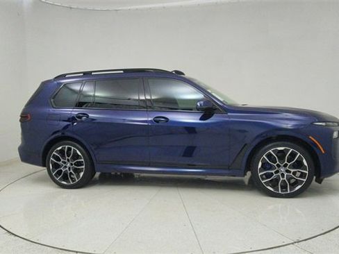 Used 2024 BMW X7 xDrive40i w/ Executive Package image 67