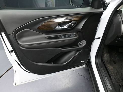 Used 2020 GMC Terrain Denali w/ LPO, Floor Liner Package AWD/4WD image 15