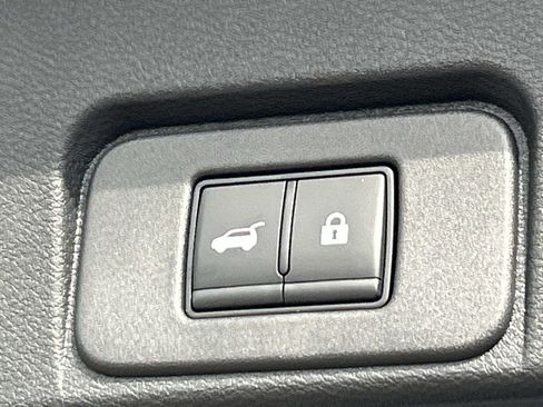 New 2026 Nissan Rogue Platinum w/ Platinum Premium Package AWD/4WD image 13