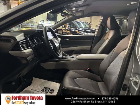 Used 2023 Toyota Camry LE image 17