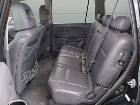 Used 2004 Honda Pilot EX image 14