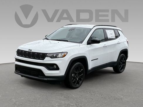 New 2026 Jeep Compass Latitude image 23