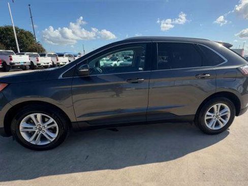 Used 2019 Ford Edge SEL w/ Equipment Group 201A FWD image 5