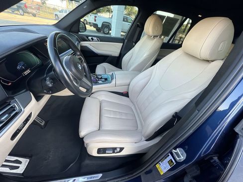 Used 2022 BMW X5 sDrive40i w/ M Sport Package image 13