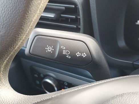 New 2025 Ford Maverick XL image 14