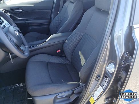 Used 2021 Toyota C-HR LE image 35