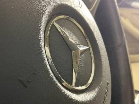 Used 2016 Mercedes-Benz GLC 300 4MATIC image 42