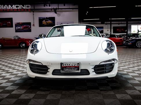 Used 2013 Porsche 911 Carrera w/ Bose Audio Pkg RWD image 28