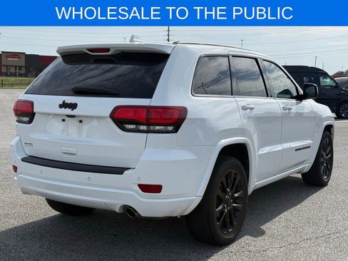 Used 2019 Jeep Grand Cherokee Altitude image 5