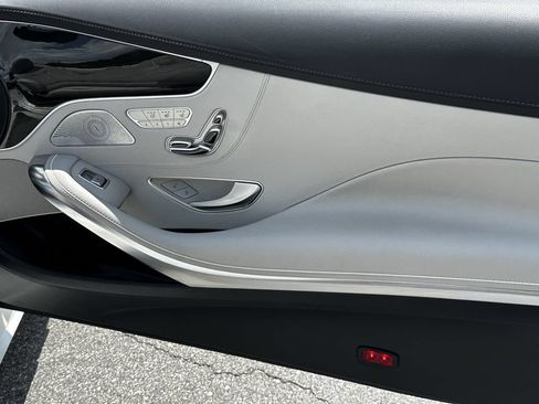 Used 2017 Mercedes-Benz S 550 Cabriolet image 16