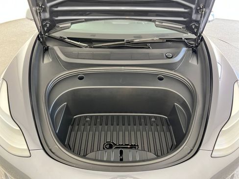 Used 2023 Tesla Model 3 Standard Range RWD image 23