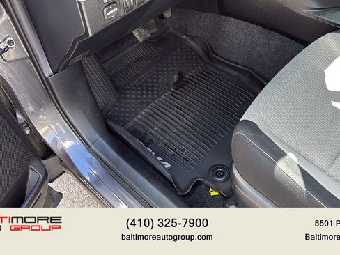 Used 2018 Toyota RAV4 XLE w/ Plus Extra Value Package image 10