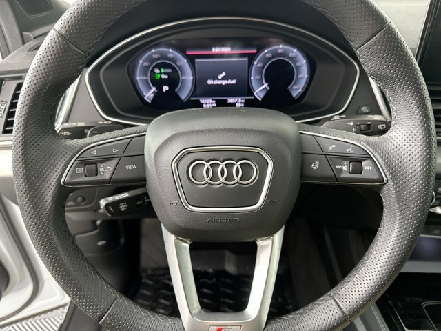 Used 2024 Audi Q5 e Premium Plus w/ Premium Plus Package AWD/4WD image 20