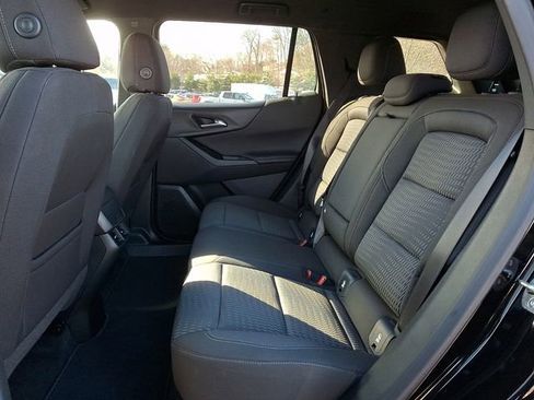 Used 2025 Chevrolet Equinox LT w/ Safety and Technology Package image 14