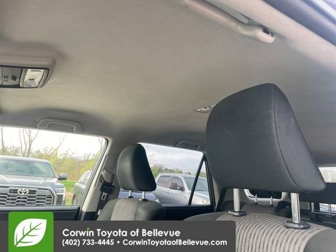 Used 2021 Toyota 4Runner SR5 image 24