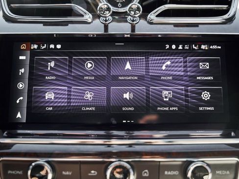 Used 2023 Bentley Bentayga Extended Wheelbase AWD/4WD image 76