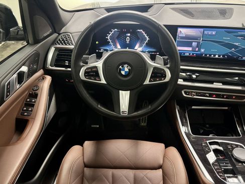 Used 2026 BMW X5 xDrive40i w/ M Sport Package AWD/4WD image 2