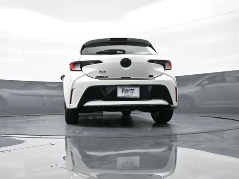 New 2025 Toyota Corolla SE image 30