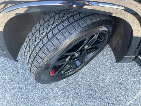 Certified 2023 Chevrolet Traverse Premier w/ Redline Edition AWD/4WD image 26