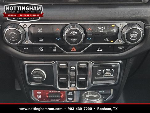 Used 2024 Jeep Wrangler Unlimited Rubicon AWD/4WD image 14