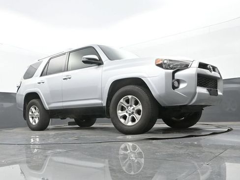 Used 2015 Toyota 4Runner SR5 Premium AWD/4WD image 9
