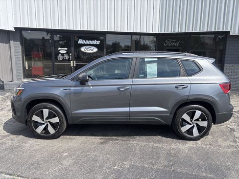 Used 2024 Volkswagen Taos S AWD/4WD image 6