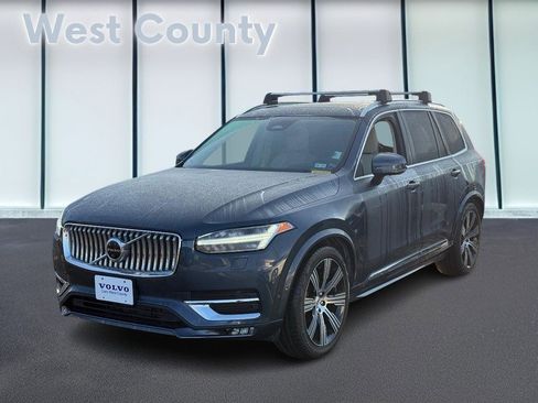 Used 2023 Volvo XC90 B6 Ultimate w/ Lounge Package image 9