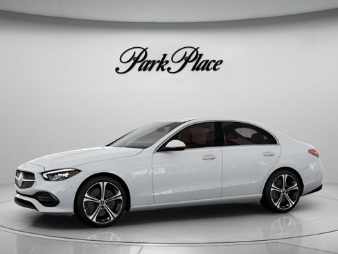 Used 2026 Mercedes-Benz C 300 Sedan image 3