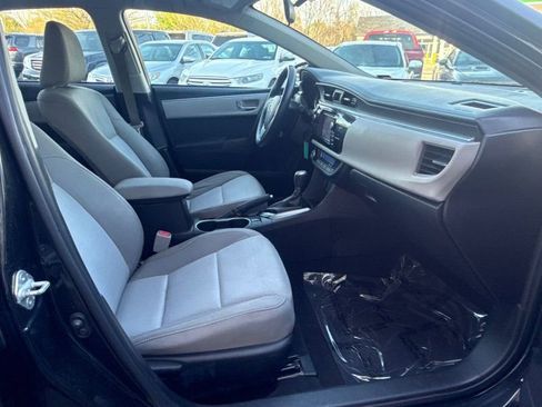 Used 2016 Toyota Corolla LE image 16