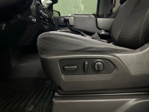 Used 2019 Chevrolet Silverado 1500 LT w/ All-Star Edition RWD image 34
