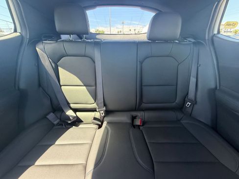 Used 2025 Buick Envista Sport Touring FWD image 36