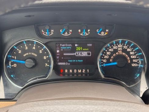 Used 2013 Ford F150 XLT w/ XLT Chrome Pkg AWD/4WD image 12