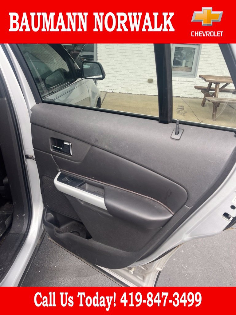 Used 2014 Ford Edge Limited w/ Equipment Group 301A FWD image 15