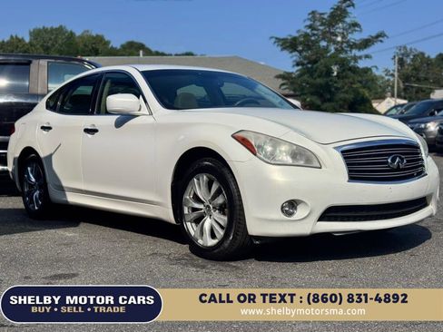 Used 2012 INFINITI M37 x w/ Premium Pkg image 3