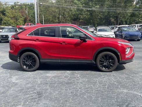 Used 2024 Mitsubishi Eclipse Cross LE image 2
