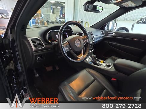 Used 2020 Jeep Grand Cherokee Limited AWD/4WD image 6