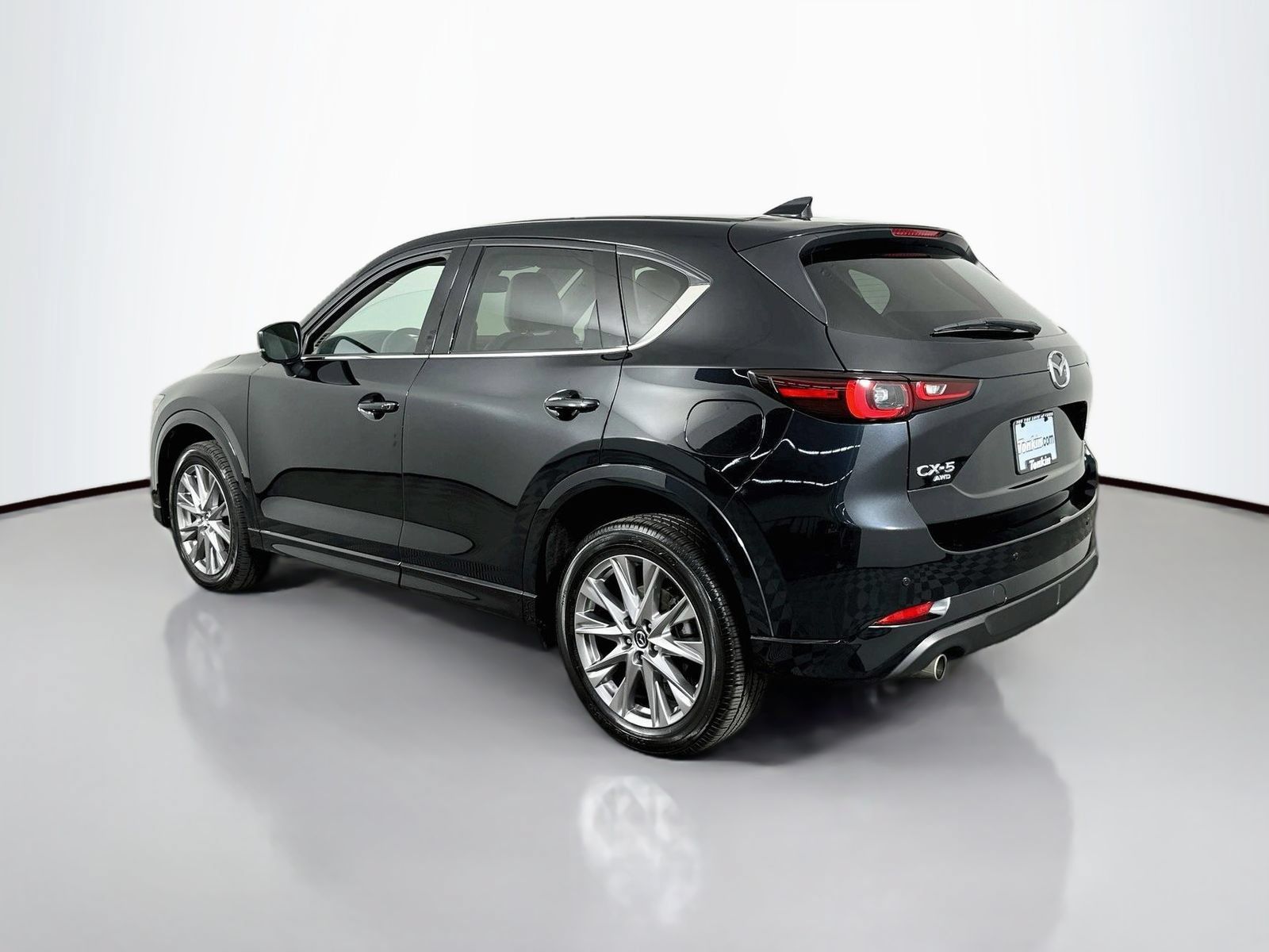 Used 2025 MAZDA CX-5 AWD 2.5 S w/ Premium Plus Pkg image 5