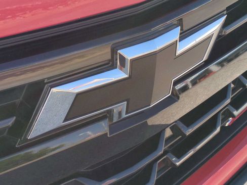 Used 2023 Chevrolet Silverado 1500 LT Trail Boss AWD/4WD image 31