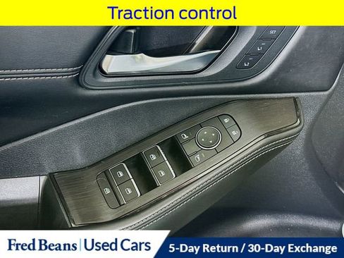 Used 2023 Nissan Rogue SL w/ SL Premium Package image 23