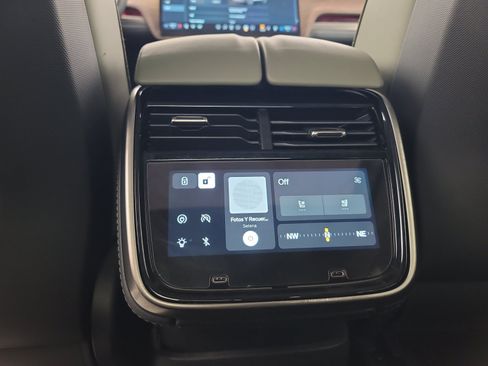 Used 2024 Rivian R1T Adventure AWD/4WD image 28