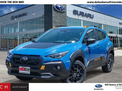 New 2026 Subaru Crosstrek 2.5i Wilderness w/ Crosstrek Mirror Package AWD/4WD image 1