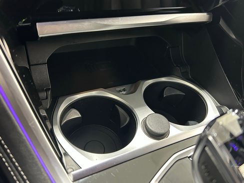 Used 2023 BMW ALPINA B8 xDrive Gran Coupe image 21