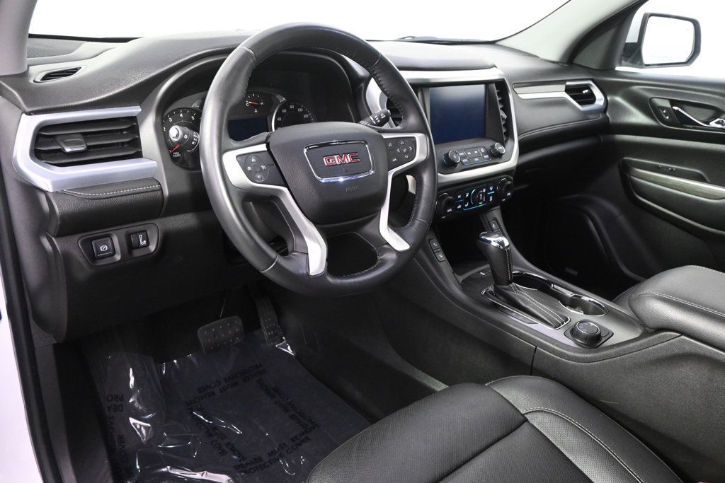 Used 2017 GMC Acadia SLT AWD/4WD image 11