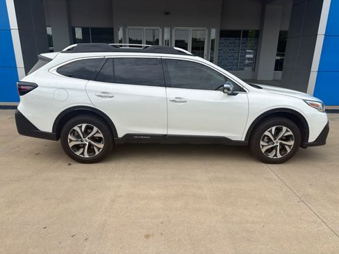 Used 2021 Subaru Outback Touring XT AWD/4WD image 8