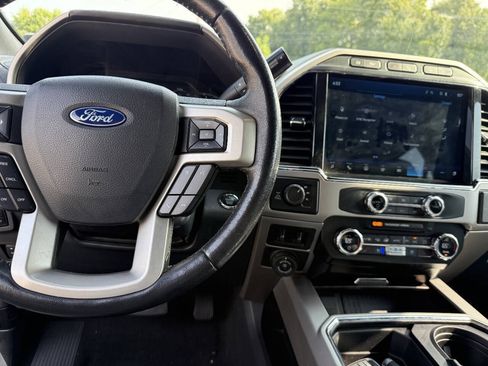 Used 2022 Ford F250 Lariat w/ Tremor Off-Road Package AWD/4WD image 14