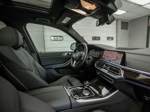 Used 2021 BMW X5 xDrive40i AWD/4WD image 16