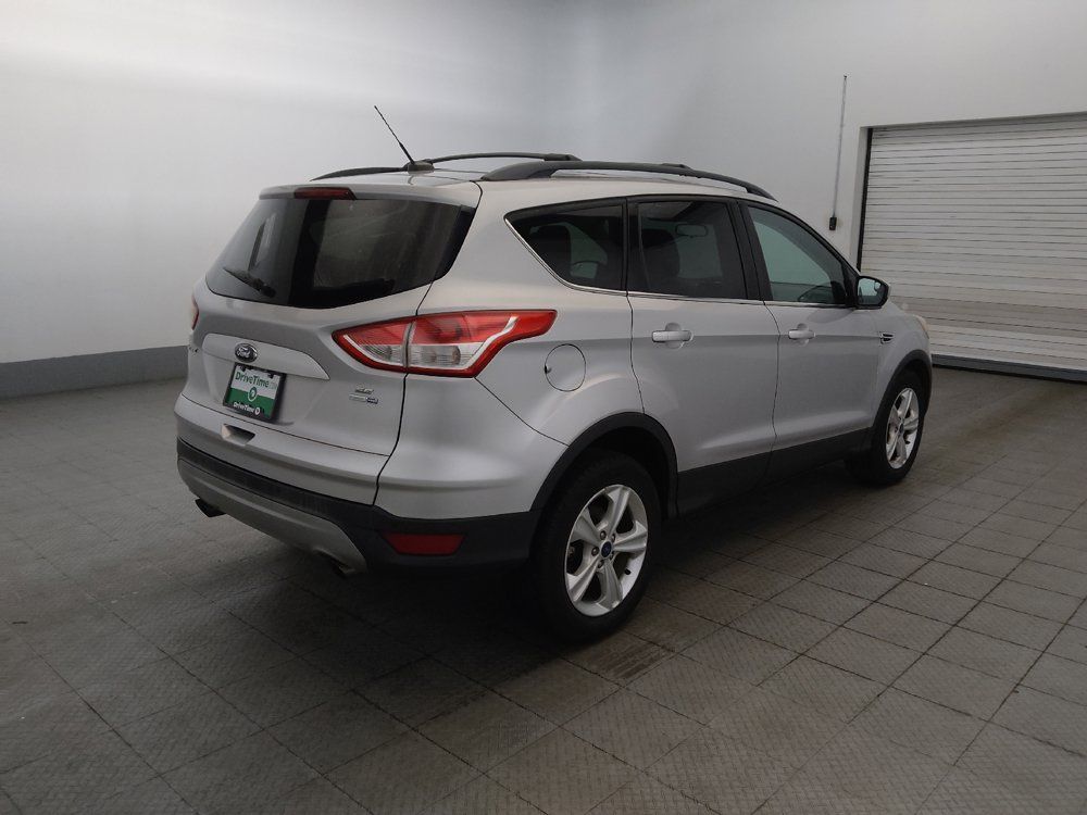 Used 2015 Ford Escape SE w/ Equipment Group 201A AWD/4WD image 9